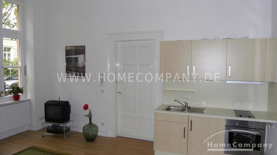 Innenstadt-Nähe und Südstadt-Flair – Traumhafter Altbau mit Stuck! – c207ba0a1fda63aaf4d05255470ba4d5e3994fd7.jpg
