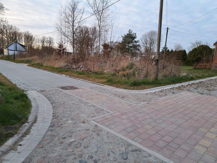 Ecke vom Baugrundstück