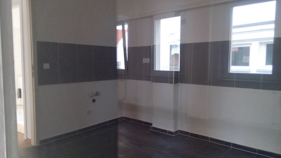 Loft-Wohnung mit großer Dachterrasse | Zentral in Wilsdruff / Dresden |  93qm – Blick in die Küche