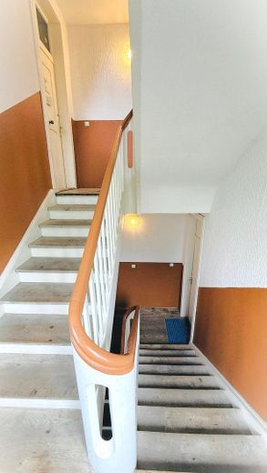 8 unità abitative plurifamiliari ad alto rendimento con riserva di ampliamento - ZV – Treppenhaus