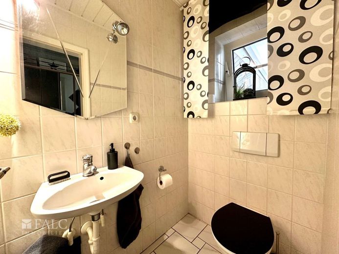 Ein Zuhause zum Wohlfühlen - Tolles Architektenhaus in bester Lage von Himmelpforten – Gäste WC EG
