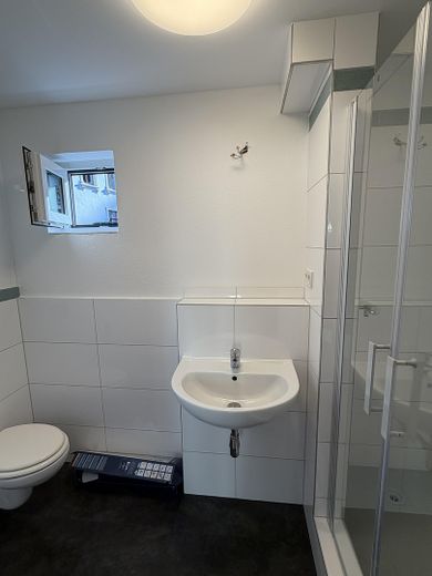 Klimatisierte Wohnung - Erstbezug nach Kernsanierung – Bad