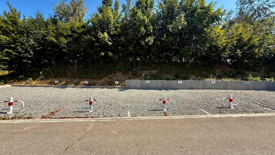 Nuovi posti auto per auto, roulotte e motociclette – Foto 3