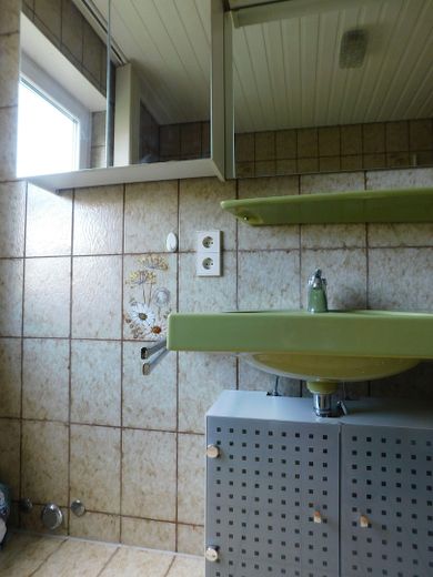 Bad Trockner od. Bidettanschl.