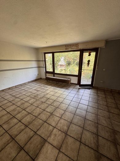 Familienfreundliches 5-Zimmer-Reihenendhaus mit ausgebautem Dachgeschoss in Gellep-Stratum – Foto 1