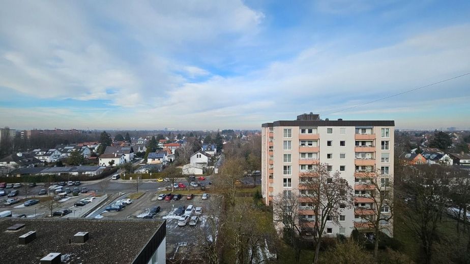 *** Attraktive Balkonwohnung mit Fernblick in Hadern ***  ideal für Eigennutzer &amp; Anleger – Außenansicht