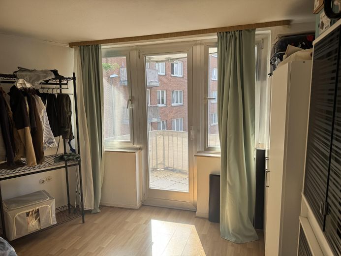 Jakobsviertel, TH und FH Nähe – Schlafzi., View1 mit Balkontür