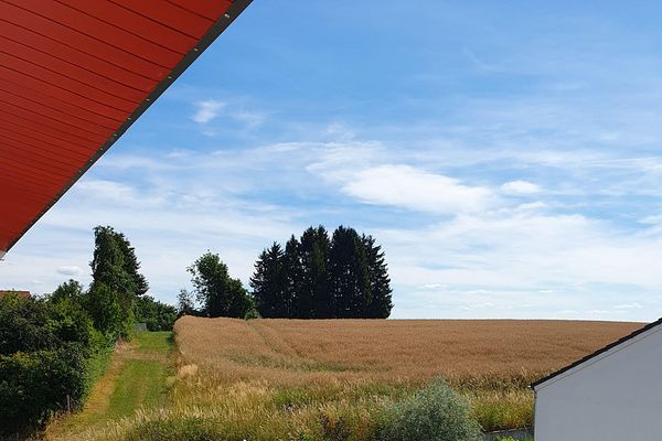 150  m², helle, ruhige Wohnung am Diedorfer Ortsrand