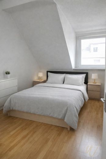 Dachgeschosswohnung in Duisburg-Duissern - 2 Zimmer auf ca. 45 m² – Schlafzimmer