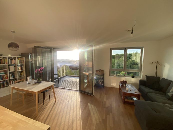 Oasis de luz de lujo de 4 habitaciones, 106 m²| 2022| Vistas panorámicas| 4.º piso+ascensor| 2 baños|2 balcones| cocina equipada|garaje subterráneo – Foto 1