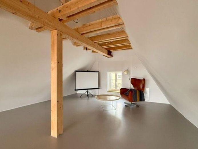 ***Moderno appartamento maisonette con unità abitativa separata nel centro storico*** – Foto 1