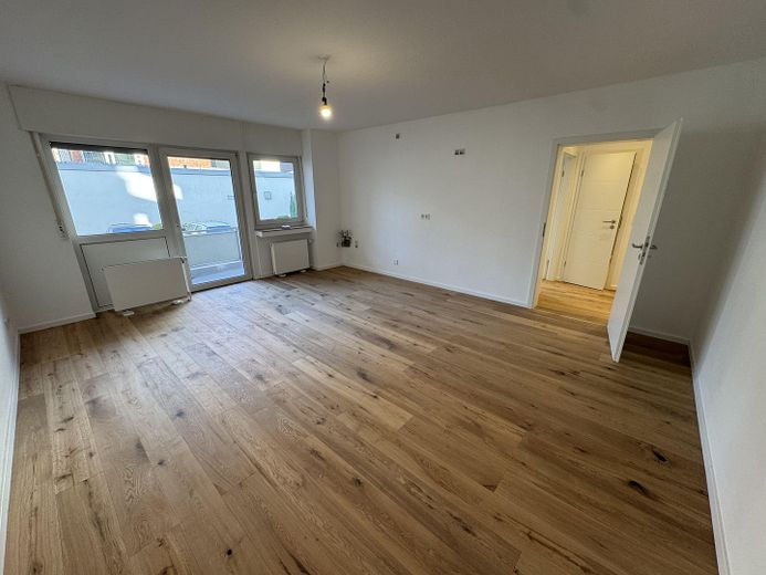 Rarität - 5,2% Rendite in Kölner Innenstadt: hochwertig sanierte Kapitalanlage mit Mietgarantie – WG Zimmer 1 
