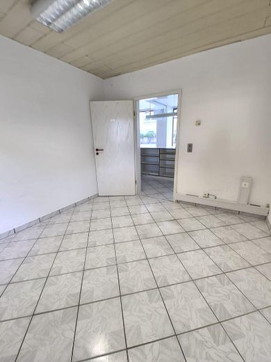 Haushälfte mit 2 separaten Wohnungen, eigenem Garten **OHNE PROVISION** – Foto 8