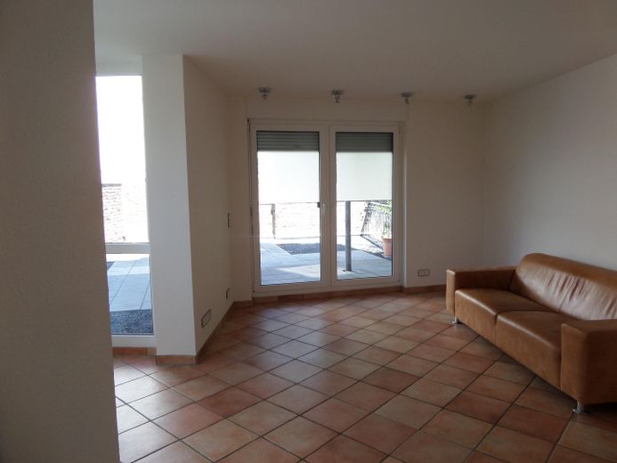 Monolocale con ampia terrazza, vicino al mercato di Kohlscheid – Foto 18