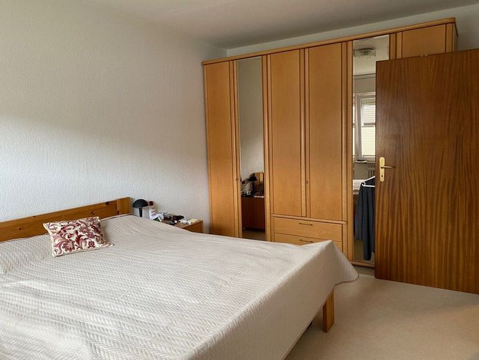 *Ihr neues Zuhause in absolut ruhiger und familienfreundlicher Umgebung !!!* – Schlafzimmer OG rechts