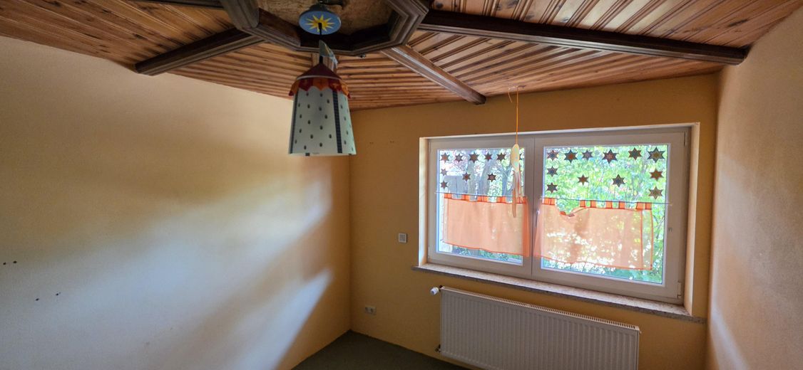 Idillio familiare spazioso a Ebern – completamente ristrutturato nel 2007 e confortevole – Kind 2 UG