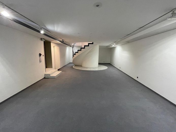 Exklusive(s) Ladenlokal / Einzelhandelsfläche / Büro in der Innenstadt von Mönchengladbach-Rheydt – Foto 5