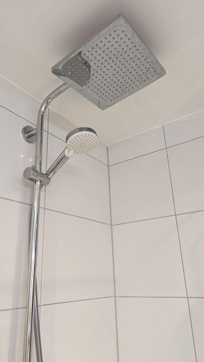 Dusche