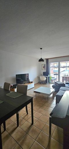 Schöne 2 Zimmer Wohnung zu vermieten – Foto 1