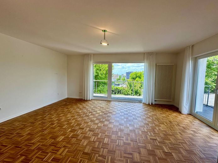 Frankfurt-Nieder-Erlenbach, EFH – 6a69c4317e891.jpg
