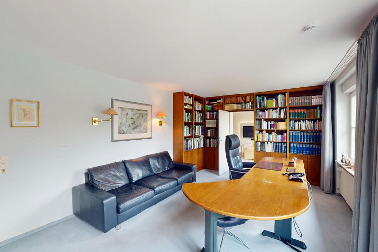 Arbeitszimmer