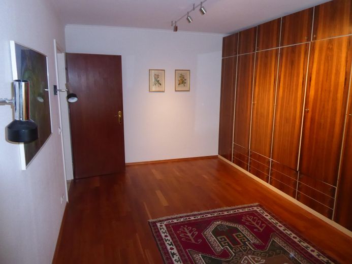 Well-laid-out apartment with a view of the greenery, top energy efficiency, top condition – Zweites Balkonzimmer