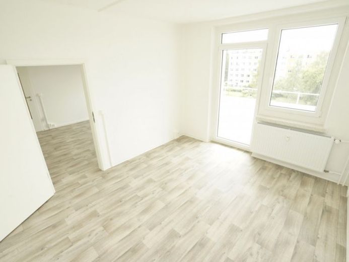 Ebenerdige Dusche / Aufzug / Balkon – Foto 1