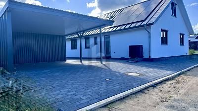 FAMILIENHAUS IM GRÜNEN MIT GARTEN  &  PV – 1763645568_72fe04.jpg