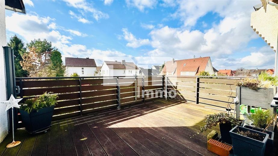 (R)eserviert!Ein- bis Zweifamilienhaus mit 2 Terrassen und Garage – OG Terrasse