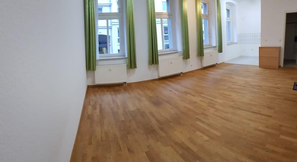 Wohn- u. Schlafzimmer