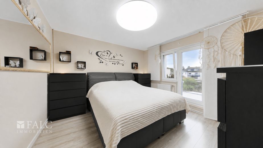 Luft, Licht und Lage - Ihr neues Zuhause – Elternschlafzimmer