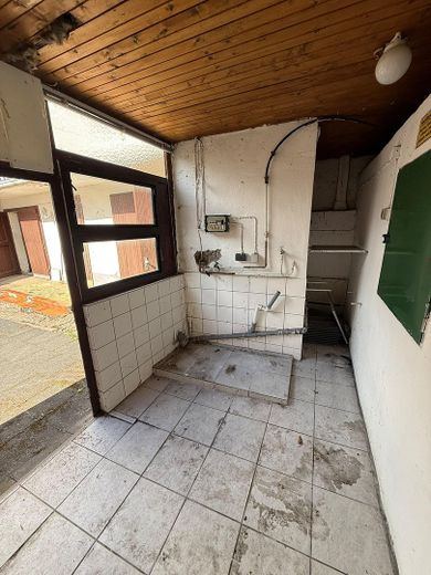 Casa plurifamiliare con molteplici possibilità di utilizzo – Foto 23