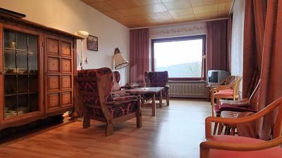 ПРОЖИВАННЯ НА ПЕРШОКЛАСНІЙ ПОЗИЦІЇ – 1772396673_a1bd9d.jpg