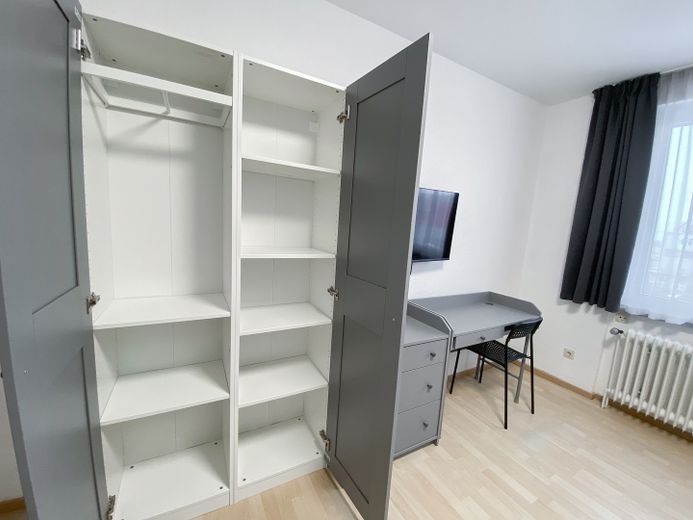 Modernes Einzelzimmer in Bischofsheim 65474 – Foto 9