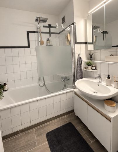 3 Zimmer Wohnung mit 2 Balkonen in Mörsenbroich – Foto 7