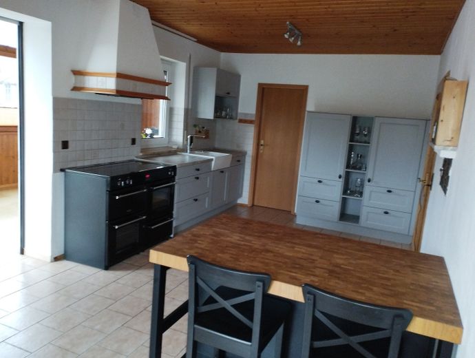 Modernisiertes Landanwesen mit Pferdehaltung | 250 m² | 4.000 m² – Küche