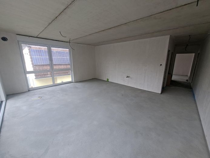 Exklusives Penthouse mit dem Aufzug von der Tiefgarage bis in die Wohnung – 1. OG rechts