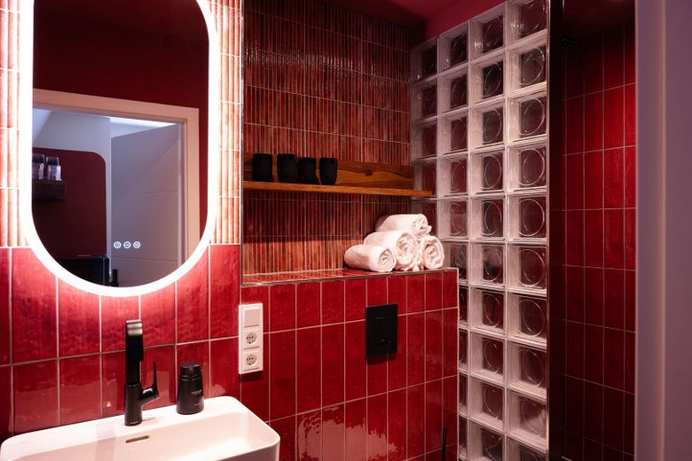 Splendido appartamento per vacanze a Prenzlauer Berg Modern Red – Badezimmer Modern Red