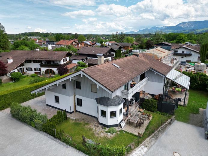 Provisionsfrei: 261 m² Doppelhaushälfte mit Loft-Charakter, Doppelgarage und Südwest-Terrasse – Foto 18