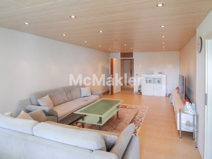 Großzügiges Familienglück: 5 Zimmer mit Weitblick, Aufzug und eigener Garage! – Foto 1