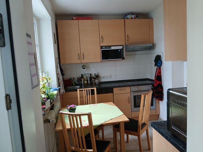 Ruhige Erdgeschosswohnung mit einmaligem Garten in zentraler Lage in der Unterwiehre – Foto 15