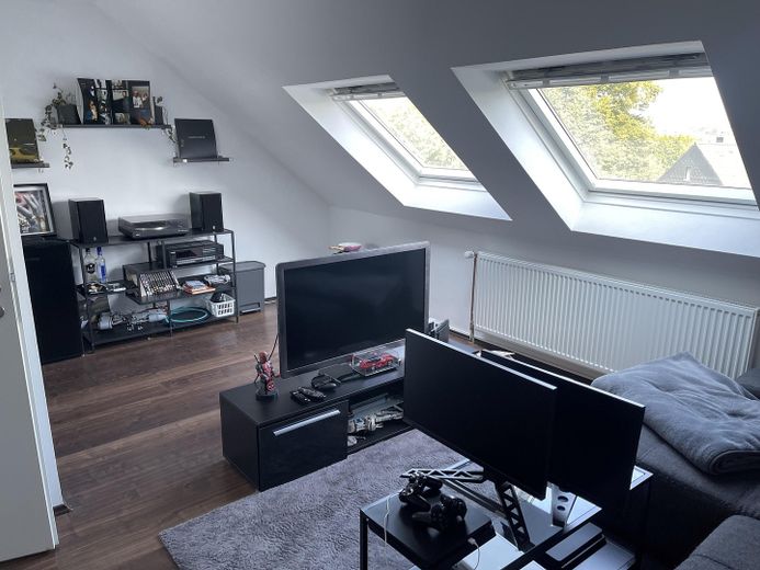 Jugendzimmer 1.OG/II