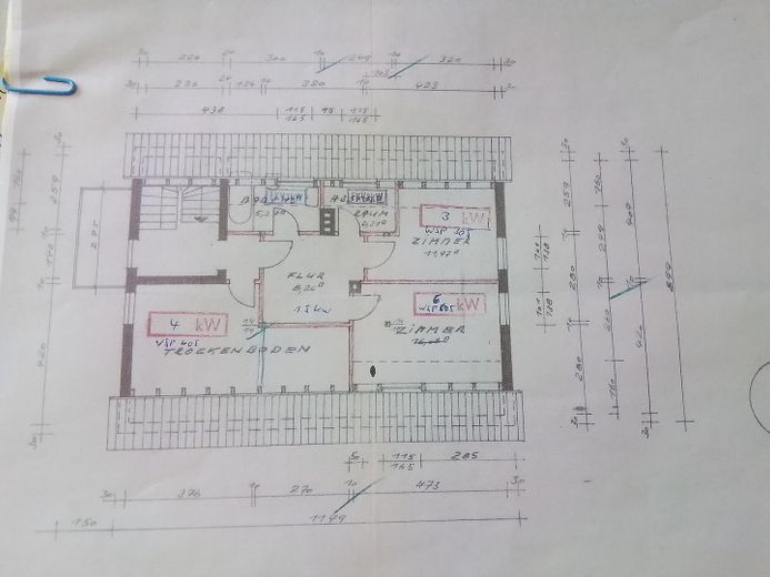 Haus mit Nebengebäude – Foto 11