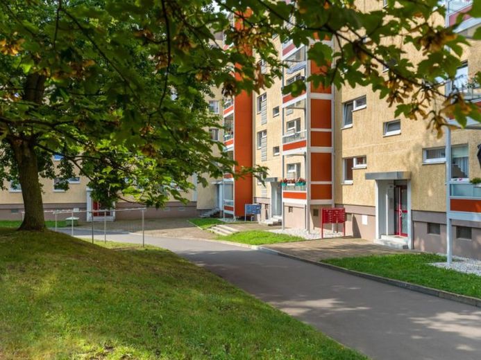 Hoch hinaus! Erstbezug nach Sanierung - schicke Ausstattung – Foto 1