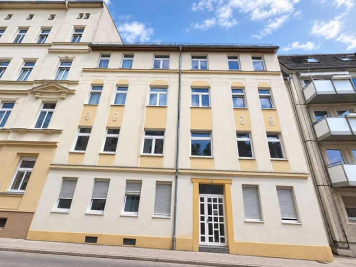 Wohnhaus in zentrumsnaher Wohnlage von Gera | teilvermietet | – Foto 1