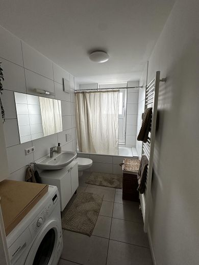 Güzel, aydınlık, mobilyalı kısmi kiralama ile 18 ay süreli ara kiralama – Foto 8