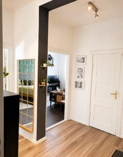 Wohnung Berlin Adlershof, bezugsfrei ab 01.10.2026 – Flur
