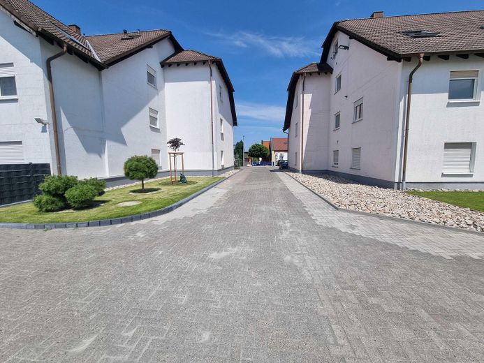 Ramstein | 27 viviendas | TOTALMENTE ALQUILADO | 437.064 € de alquiler neto anual | 6,33 % DE RENTABILIDAD BRUTA | FACTOR 15,79 – Außenansicht Seufzerweg 2-4