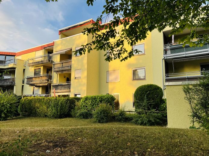 Sehr gepflegte 2,5-Zimmer-Wohnung in Top-Lage mit Terrasse, Garten,Garage in Ro... – Foto 22