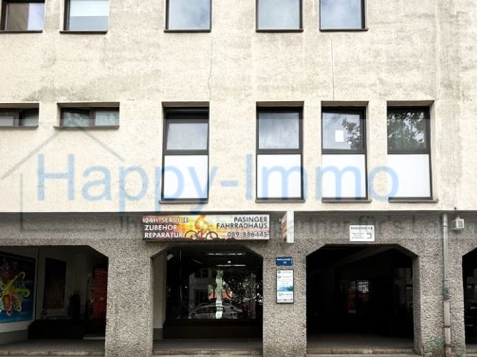 gepflegter Laden in Lauflage mit Lager im Keller in Pasing zu kaufen – Foto 1